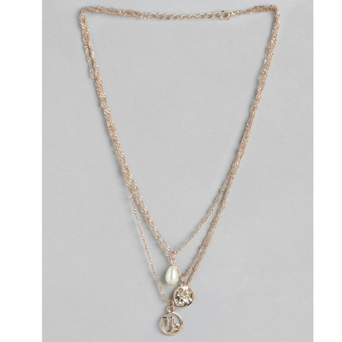 Women--Pearl-Necklace